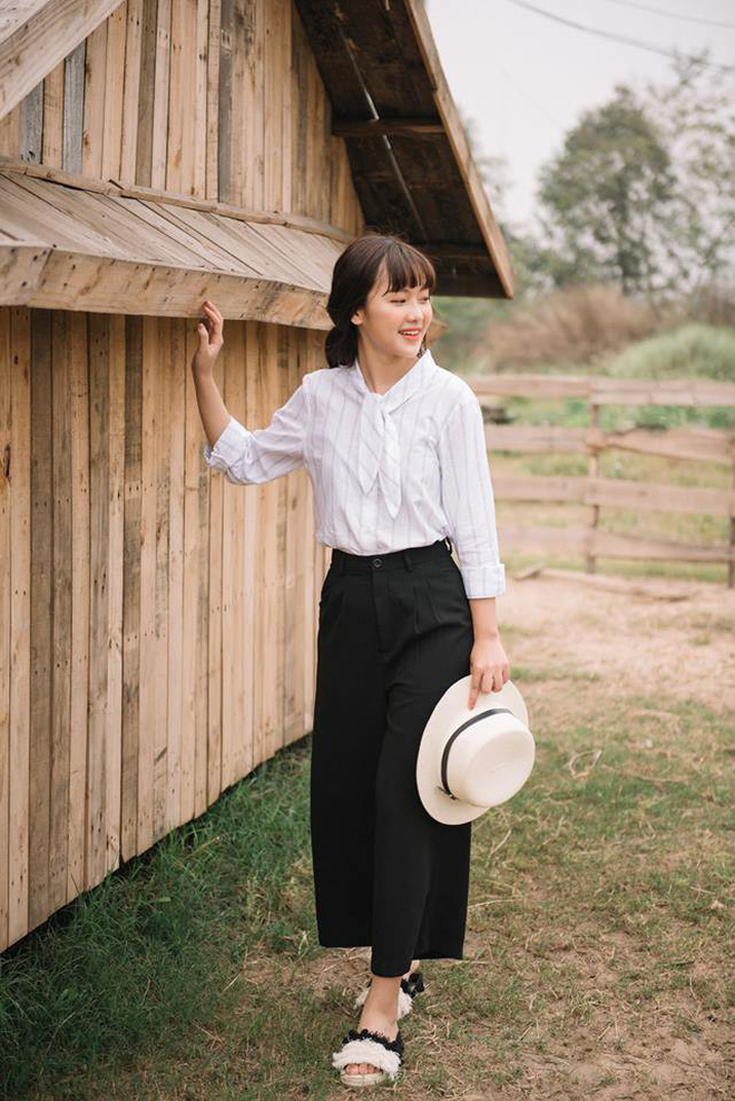 Ngắm qua lookbook mới của các thương hiệu Việt để lên đồ thật xinh cho 4 ngày nghỉ lễ tuần tới Ngắm qua lookbook mới của các thương hiệu Việt để lên đồ thật xinh cho 4 ngày nghỉ lễ tuần tới
